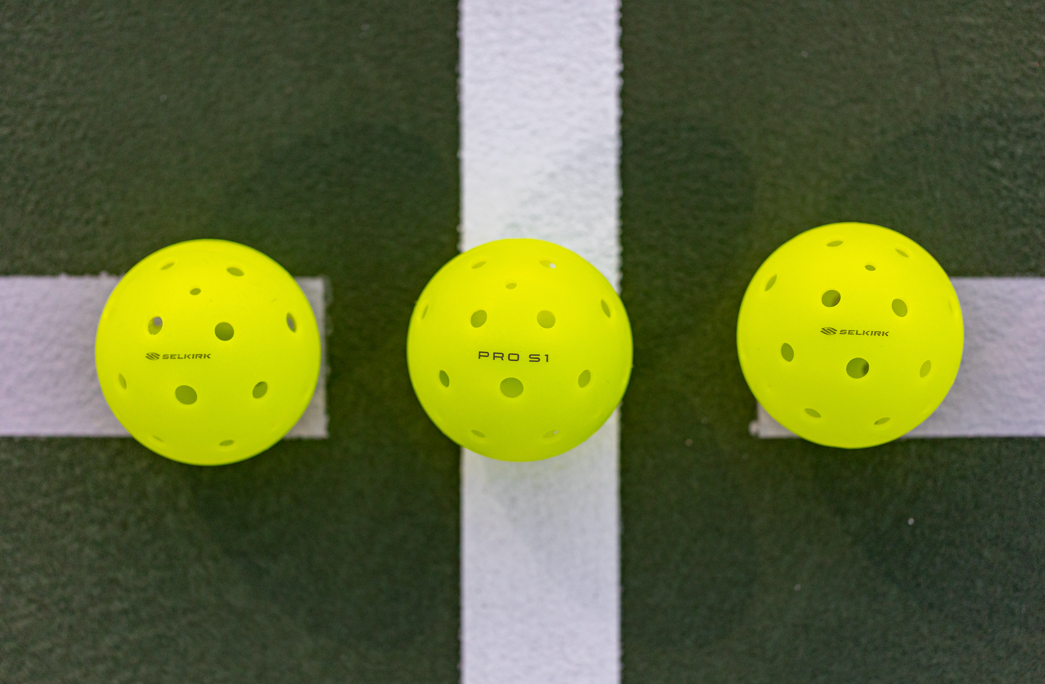 How long do pickleballs last?